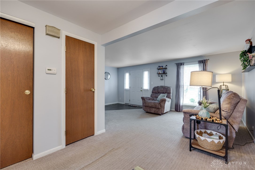 1105 Charleston Court, Fairborn, Ohio image 15