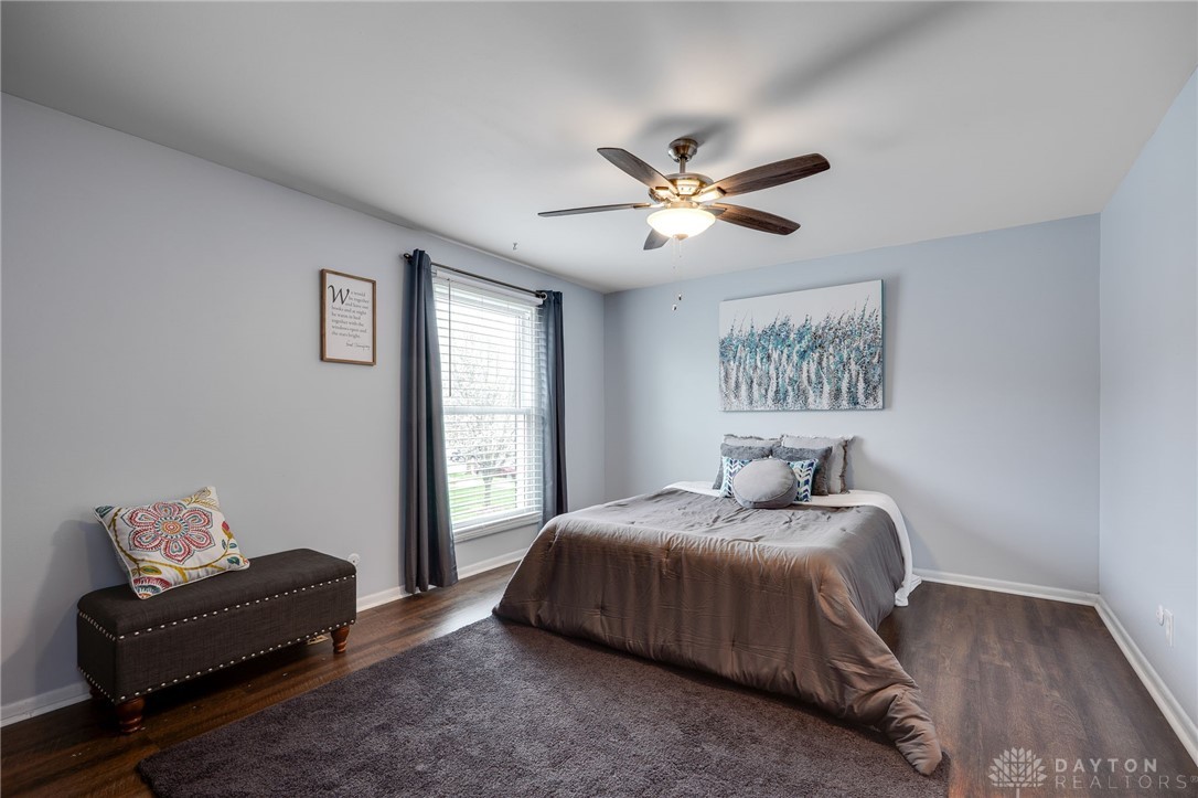 1105 Charleston Court, Fairborn, Ohio image 26