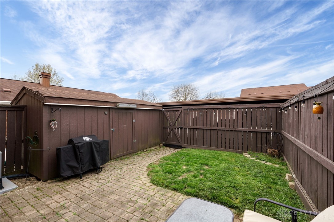 1105 Charleston Court, Fairborn, Ohio image 36