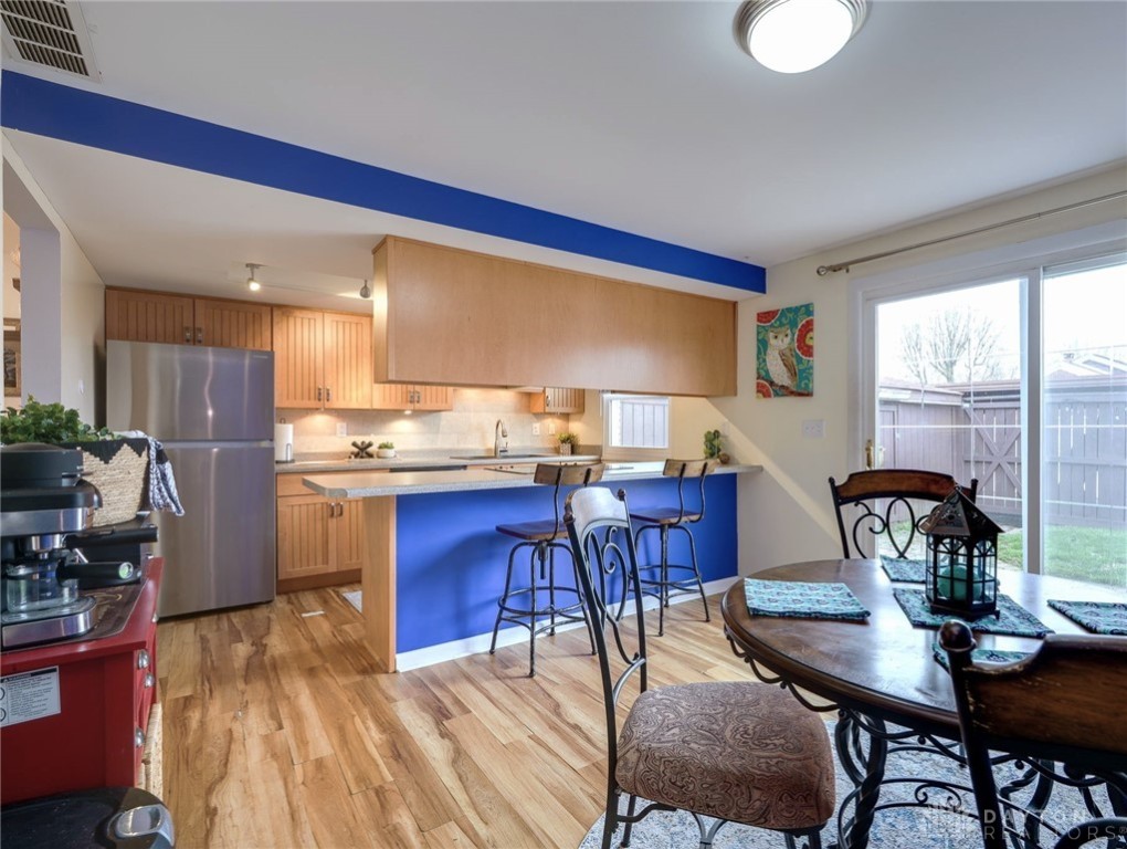 1105 Charleston Court, Fairborn, Ohio image 21