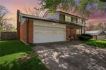 1576 Burchwood property photo