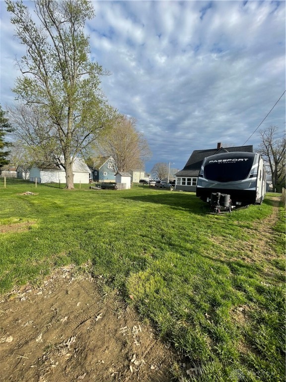 307 W Walnut Street, Farmersville, Ohio image 34