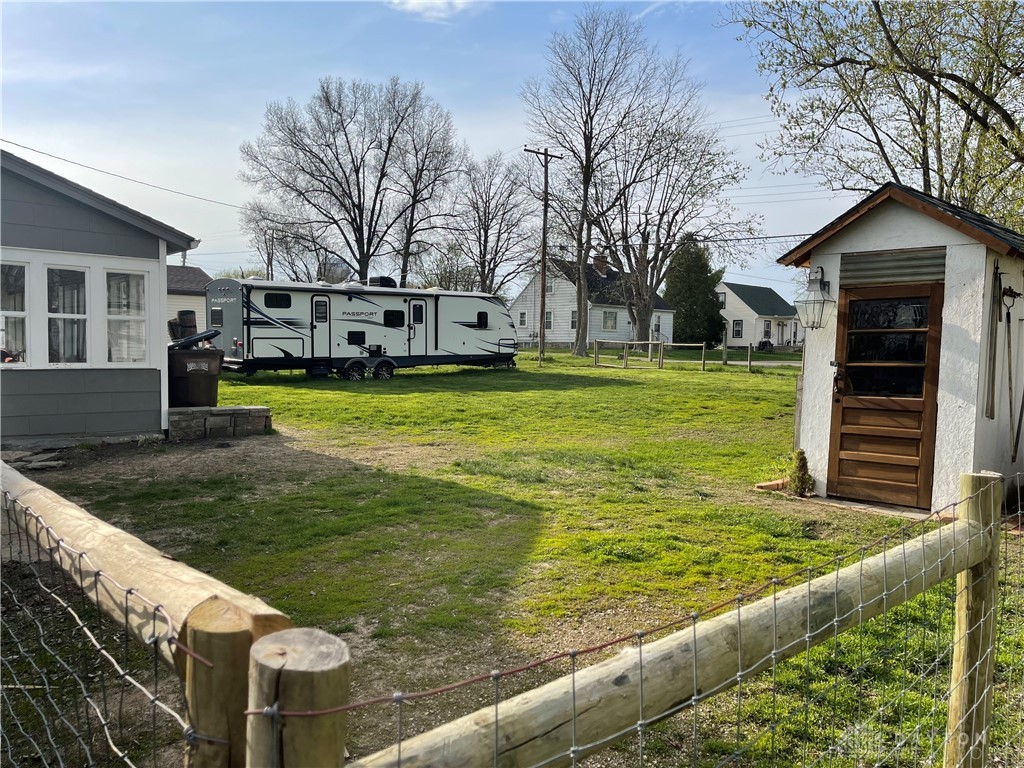 307 W Walnut Street, Farmersville, Ohio image 37