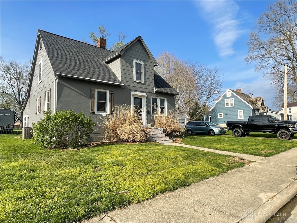 307 W Walnut Street, Farmersville, Ohio image 2