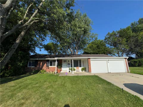 Homes For Sale - 703 Hile Lane<br/> Montgomery County, Englewood, OH 45322