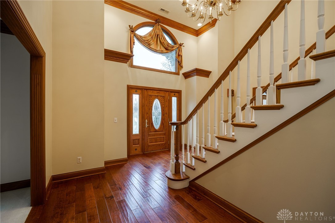 1656 Fox Trail, Bellbrook, Ohio image 9