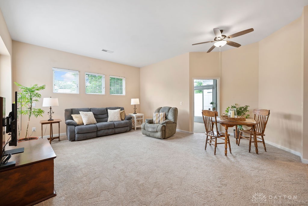 4816 Mallard Creek Drive, Mason, Ohio image 11