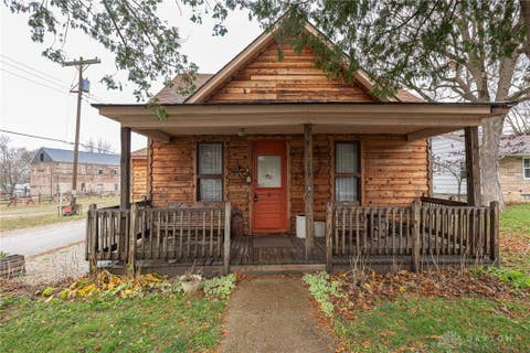 Photo for 8 W Walnut Street