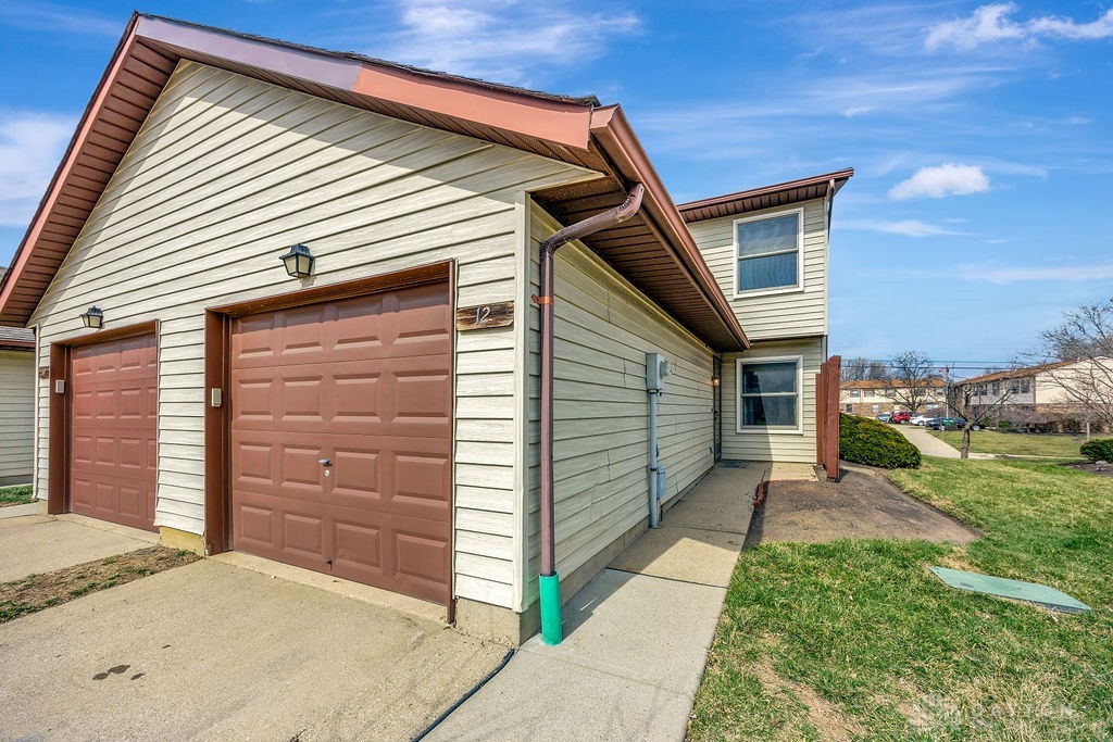 12 Clemson Court, Fairfield, Ohio image 1