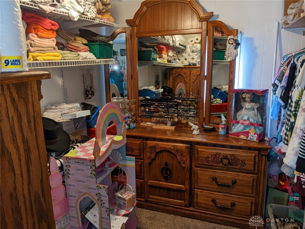 Harrison Twp, Ohio 45414, United States, 2 Bedrooms Bedrooms, ,1 BathroomBathrooms,Residential,Active,176252