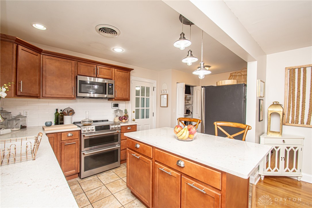 626 Hathaway Road, Oakwood, Ohio image 12