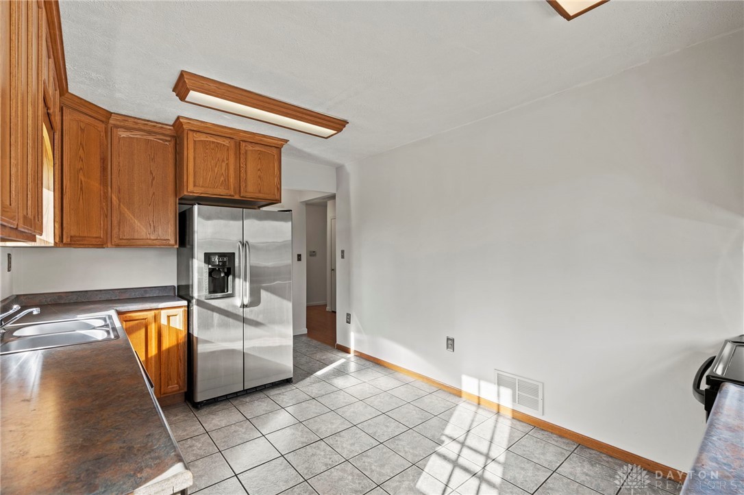 2514 Little York Road, Dayton, Ohio image 10
