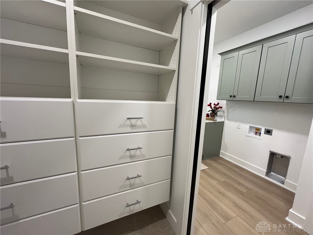 Xenia, Ohio 45385, United States, 4 Bedrooms Bedrooms, ,4 BathroomsBathrooms,Residential,Active,225704