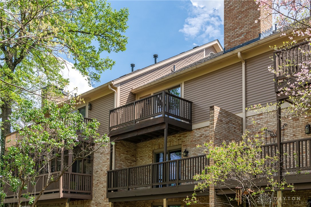 137 Crossridge Drive, Kettering, Ohio image 33