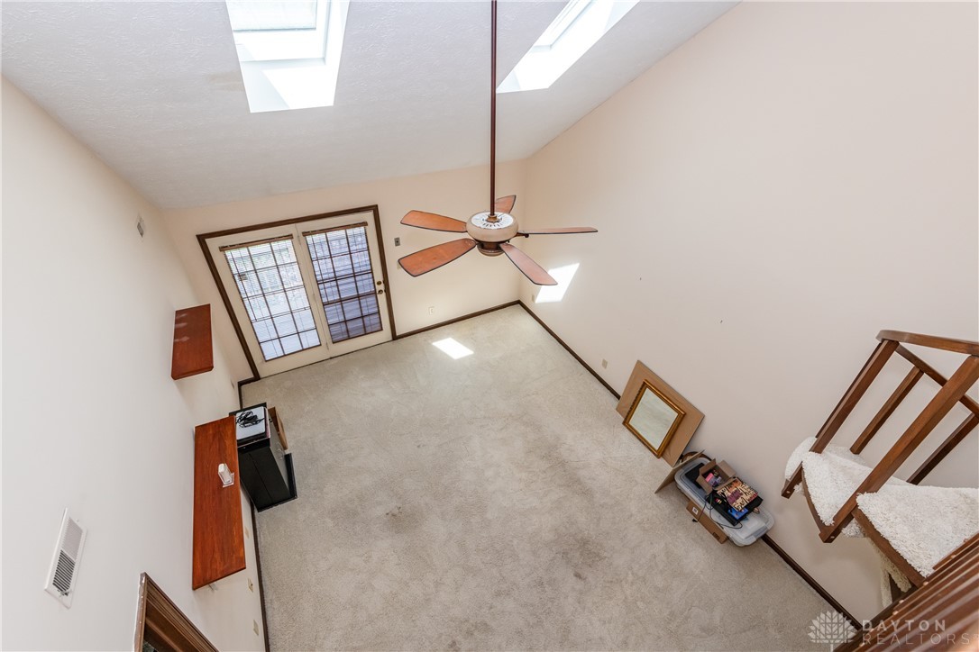 137 Crossridge Drive, Kettering, Ohio image 23