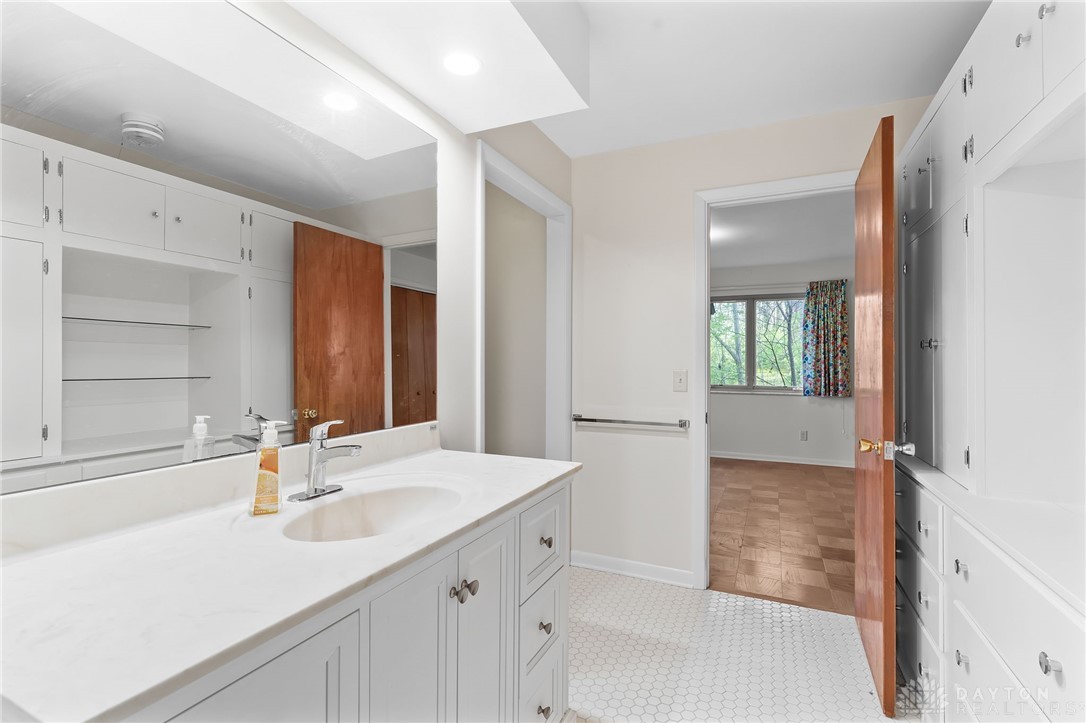 3080 Indian Ripple Road, Beavercreek, Ohio image 27