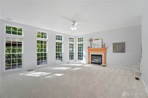 Tiny photo for 2584 Greenbrier Court, Beavercreek, OH 45431 (MLS # 945396)
