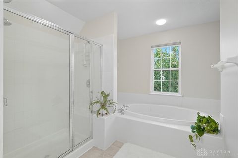Tiny photo for 2584 Greenbrier Court, Beavercreek, OH 45431 (MLS # 945396)