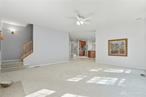 Tiny photo for 2584 Greenbrier Court, Beavercreek, OH 45431 (MLS # 945396)