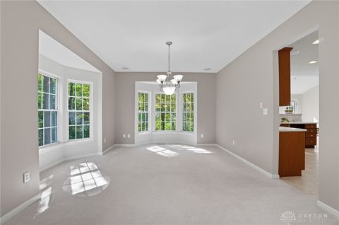 Tiny photo for 2584 Greenbrier Court, Beavercreek, OH 45431 (MLS # 945396)