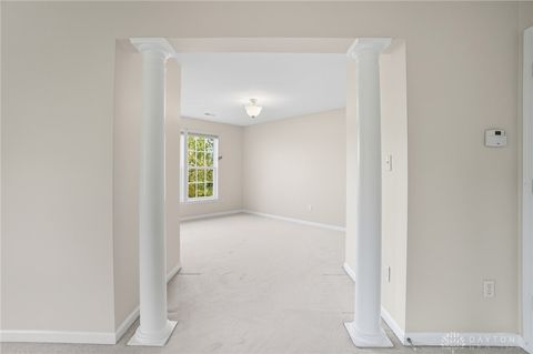 Tiny photo for 2584 Greenbrier Court, Beavercreek, OH 45431 (MLS # 945396)