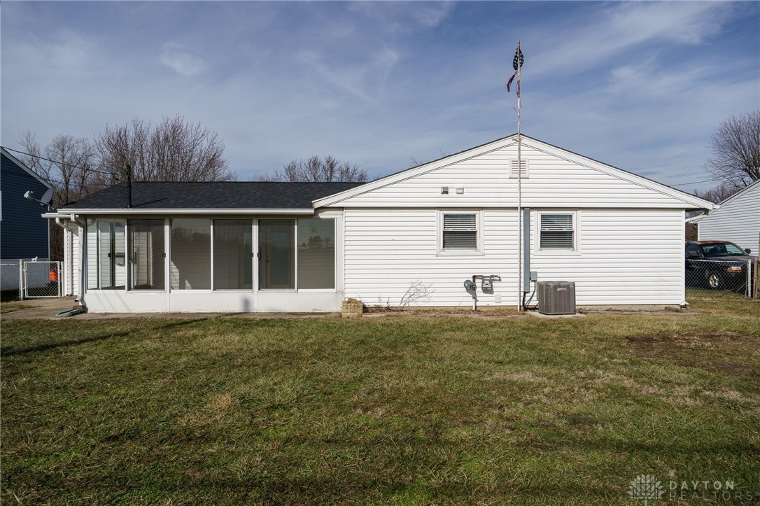 1425 Cooper Avenue, New Carlisle, Ohio image 30