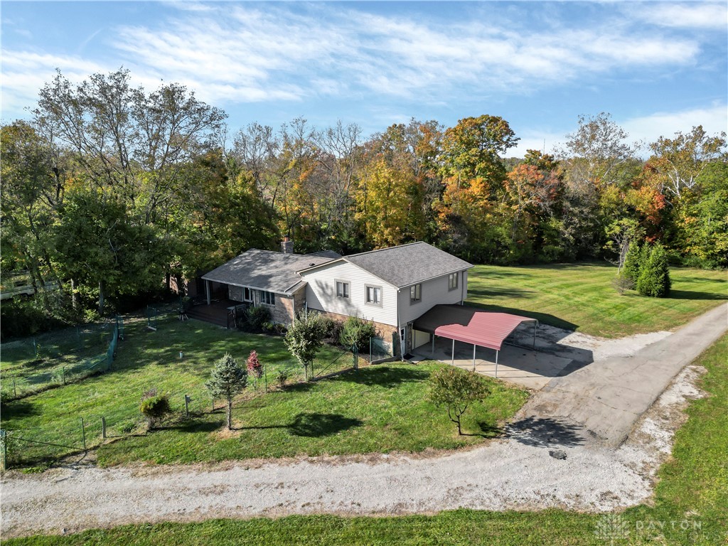 12246 Chickenbristle Road, Farmersville, Ohio image 2