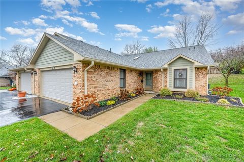Photo of 51 Pheasant Run Circle, Springboro, OH 45066 (MLS # 948361)