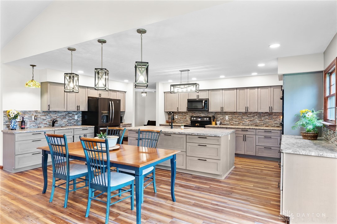4543 Nashville Road, Troy, Ohio image 10