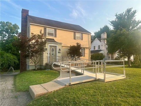 Homes For Sale - 4100 Central Avenue<br/> Middletown, OH 45044