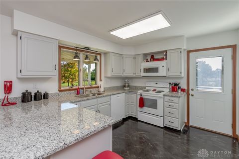 Tiny photo for 127 Voyage Drive, Eaton, OH 45320 (MLS # 945285)