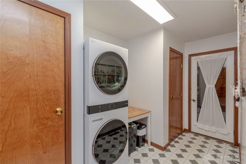Tiny photo for 127 Voyage Drive, Eaton, OH 45320 (MLS # 945285)