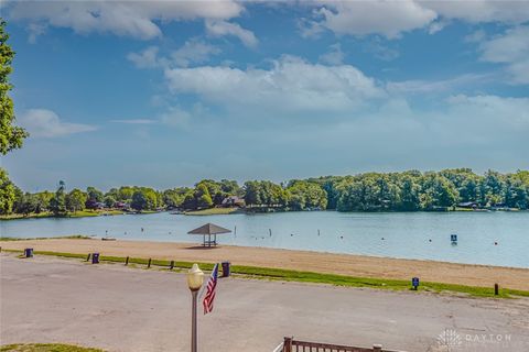 Tiny photo for 127 Voyage Drive, Eaton, OH 45320 (MLS # 945285)