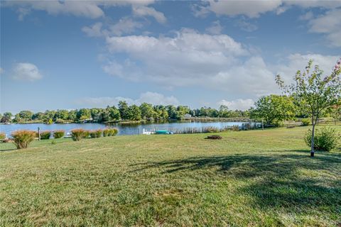 Tiny photo for 127 Voyage Drive, Eaton, OH 45320 (MLS # 945285)