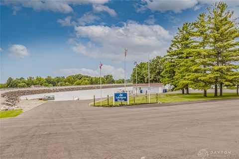 Tiny photo for 127 Voyage Drive, Eaton, OH 45320 (MLS # 945285)