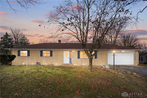 Photo of 2958 State Route 122, Franklin, OH 45005 (MLS # 948552)