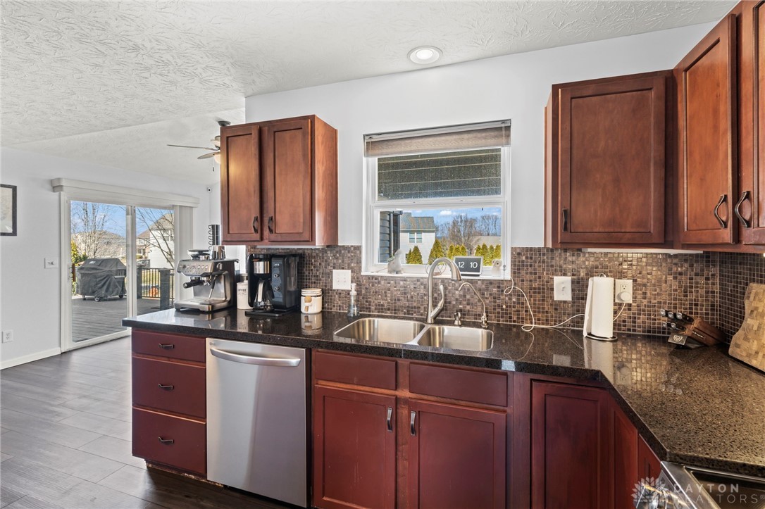 1469 Blake Court, Fairborn, Ohio image 14