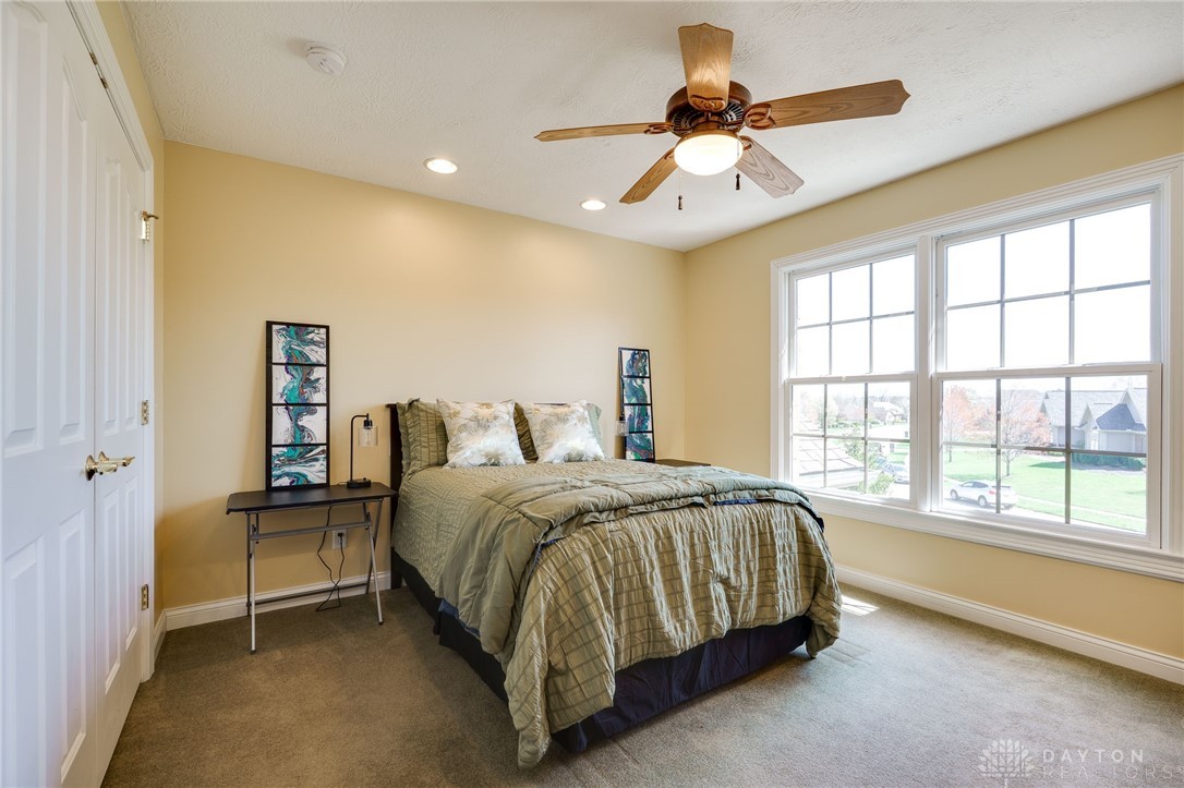 211 Stratford Lane, Xenia, Ohio image 28