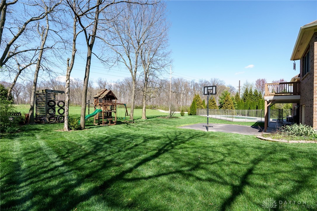 211 Stratford Lane, Xenia, Ohio image 48
