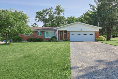 Homes For Sale - 7460 Lawndale Avenue<br/> Butler County, West Chester, OH 45069