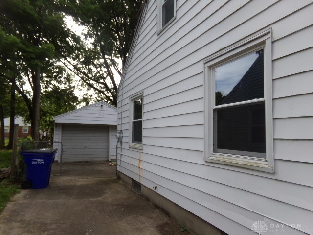 1430 Shaftesbury Road, Dayton, Ohio image 2