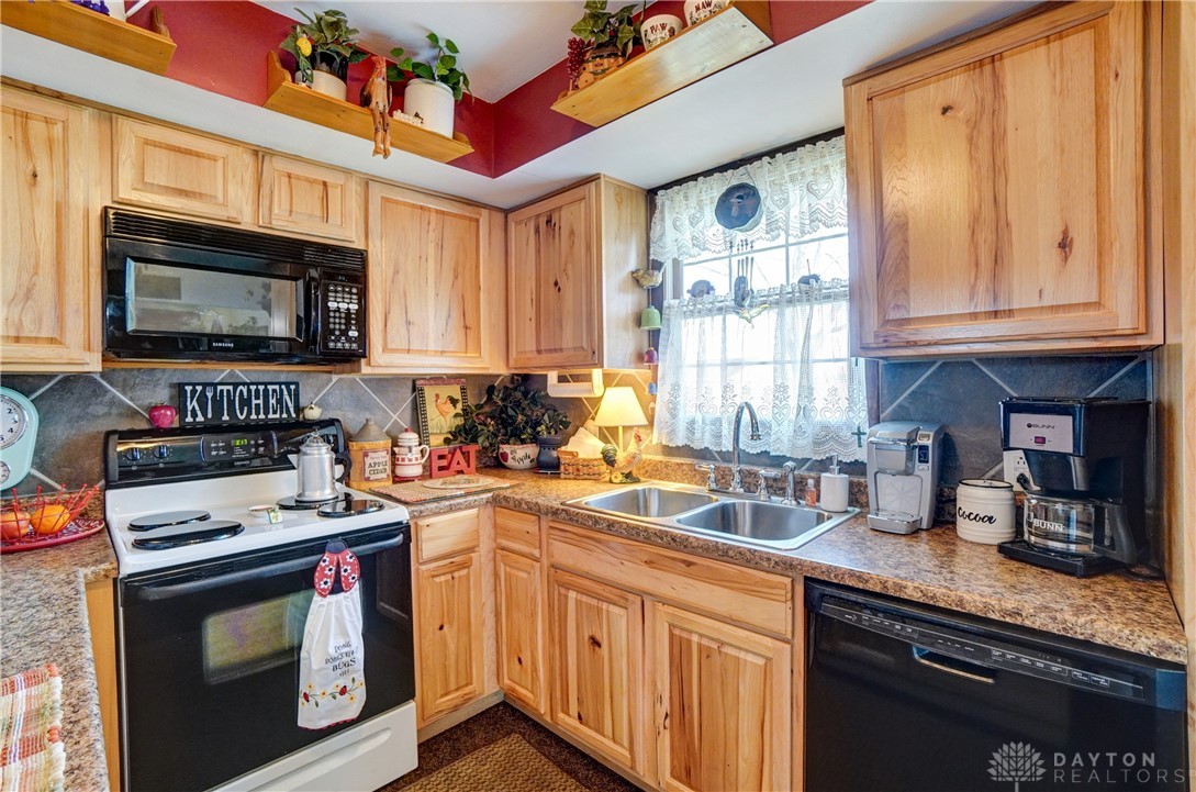 910 Bowman Road, Springfield, Ohio image 19