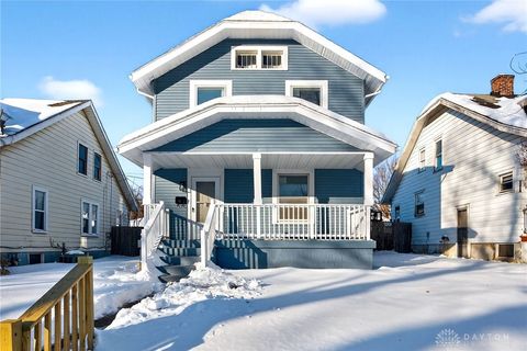 Photo of 806 Gondert Avenue, Dayton, OH 45403 (MLS # 951537)