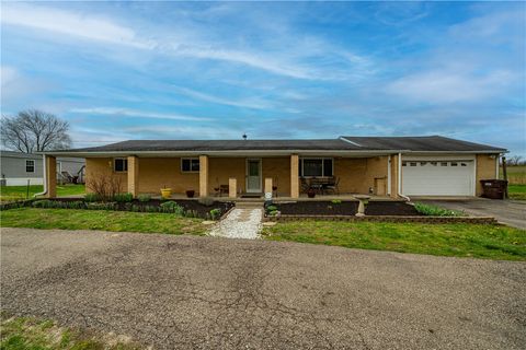 Homes For Sale - 6960 W Elkton Gifford Road<br/> Preble County, Somerville, OH 45064