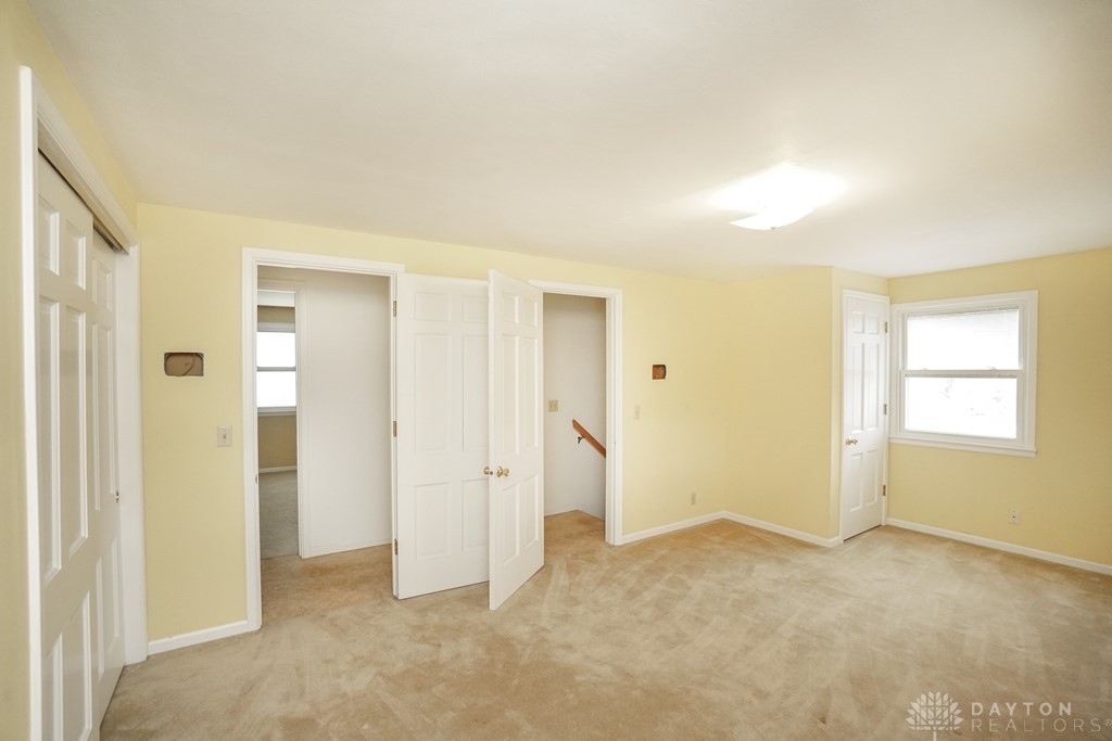 6401 Broken Arrow Place, Dayton, Ohio image 34