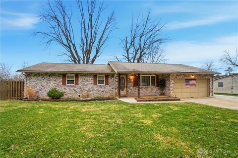 Photo of 4861 Trenton Franklin Road, Middletown, OH 45042 (MLS # 949786)