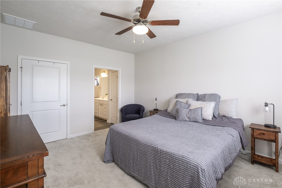 2040 Codaz Way, Beavercreek, Ohio image 14