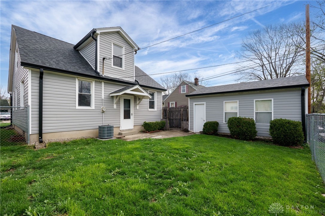 8 Mann Avenue, Fairborn, Ohio image 33