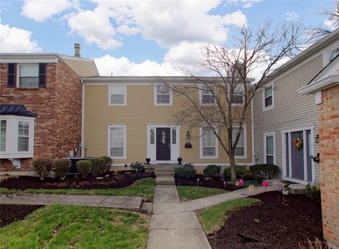 Condo For Sale - 3 S Applewood Court<br/> Butler County, Fairfield, OH 45014