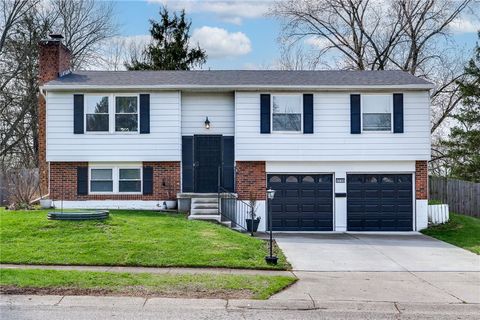 Photo of 4130 Bronze Leaf Court, Dayton, OH 45424 (MLS # 952042)